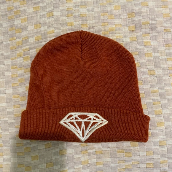 DIAMOND SKULL CAP LIGHT BROWN RARE - Picture 1 of 3